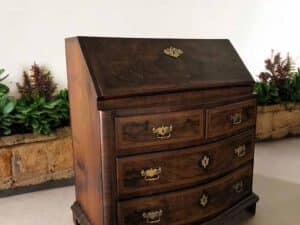 BohoKlasic - Buró antiguo de madera de nogal